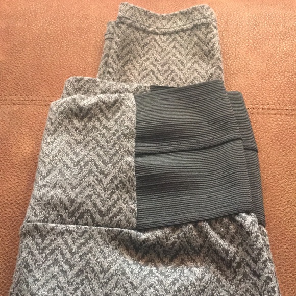 Wet Seal Wide Band Leggings - Picture 9 of 16